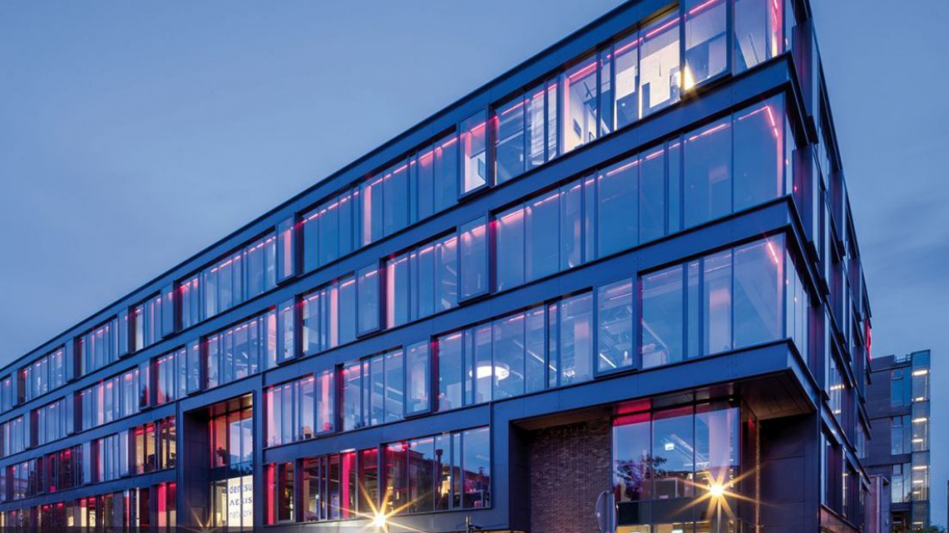 X2 Boutique Office fot. materiały prasowe Aluprof