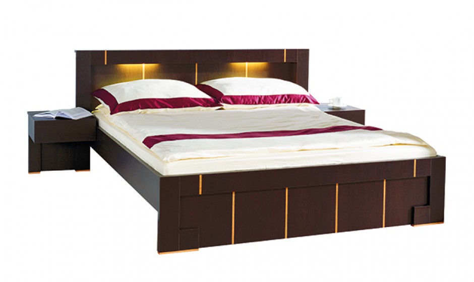 Кровать метр. Кровать Vox Modern. Кровать Moira Modern Bed 2. Кровать с тумбочками с подсветкой. Кровати со встроенными тумбочками и подсветкой.