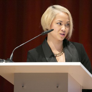 Panel inauguracyjny poprowadziła Natalia Nguyen - zawodowo związana z projektowaniem wnętrz, znana prezenterka telewizyjna, prowadząca programy "Bitwa o dom" oraz "Pan i Pani House".