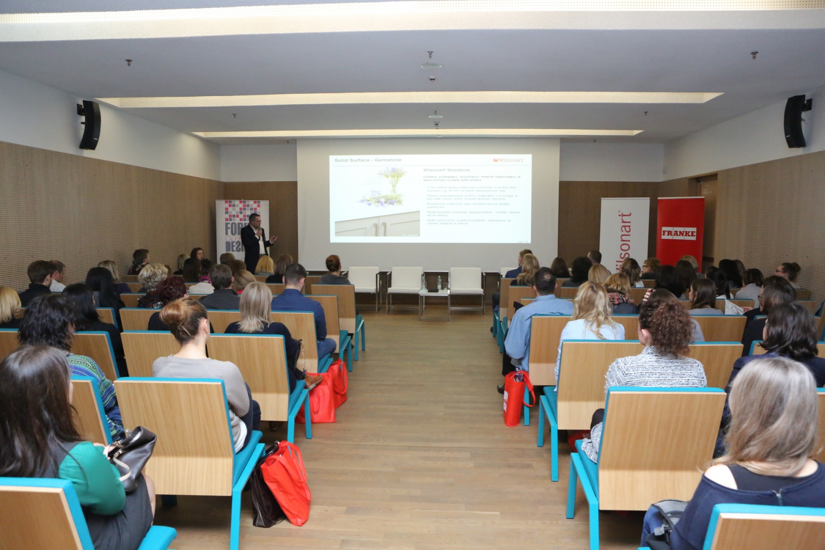 Case study firmy Wilsonart. Fot. Bartosz Jarosz.