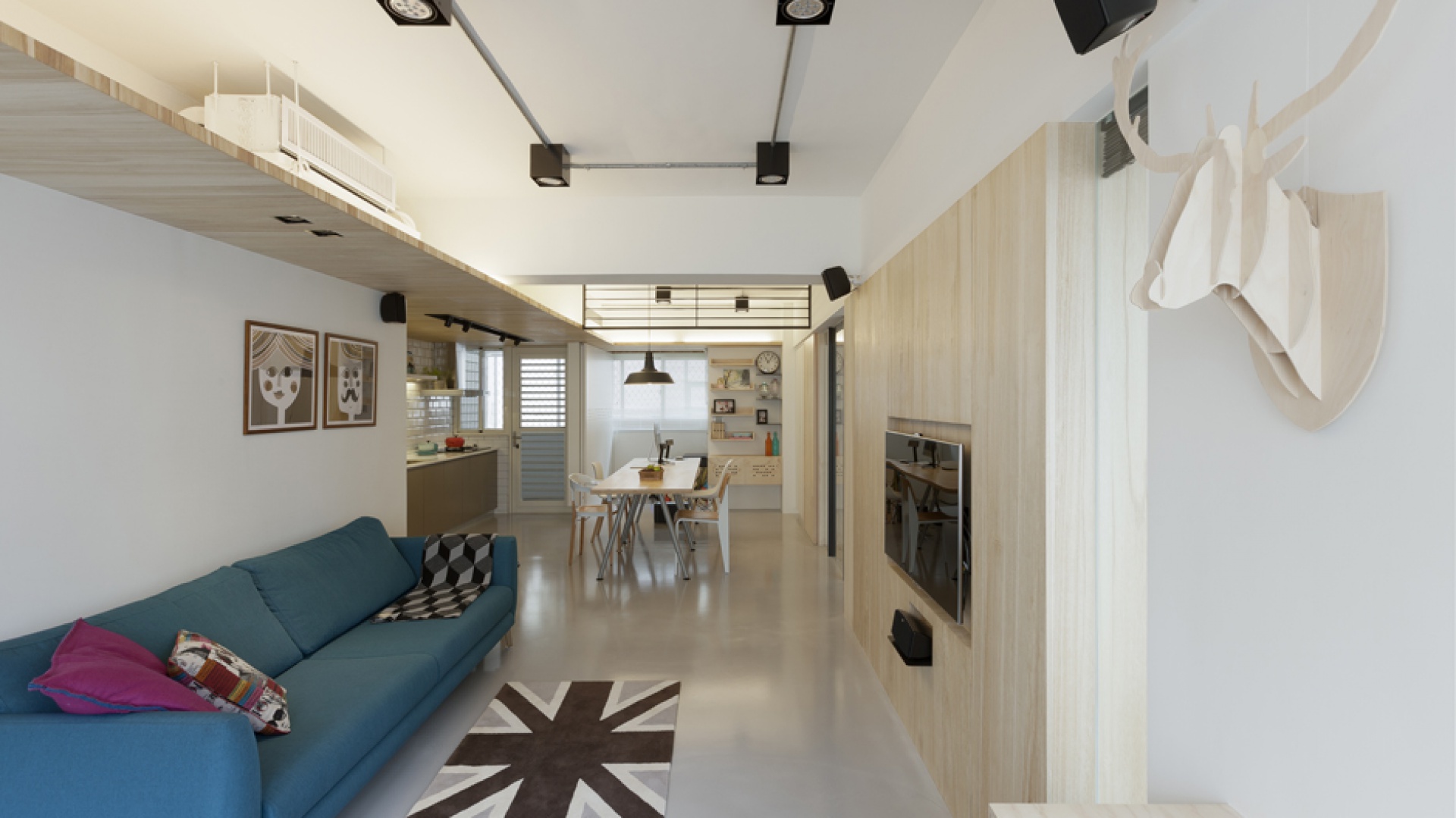 Mieszkanie urządzono w stylu, nawiązującym do estetyki wnętrz charakterystycznych dla północy Europy. Jest zatem dużo biel i drewna. Projekt: KC Design Studio. Fot. KC Design Studio.