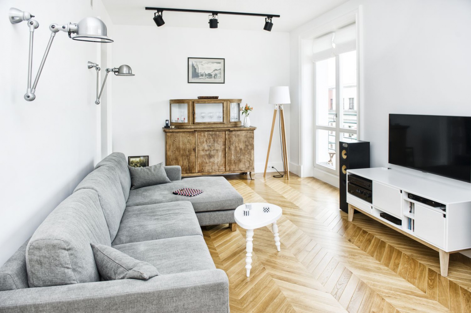 Гостиная в скандинавском стиле в квартире реальные фото