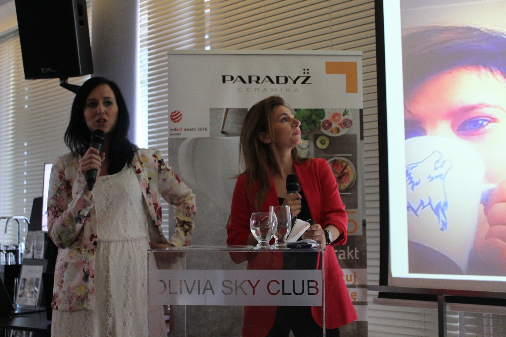 Anna Zalas i Katarzyna Pardiak-Borowska z Ceramiki Paradyż. Fot. Arkadiusz Kaczanowski