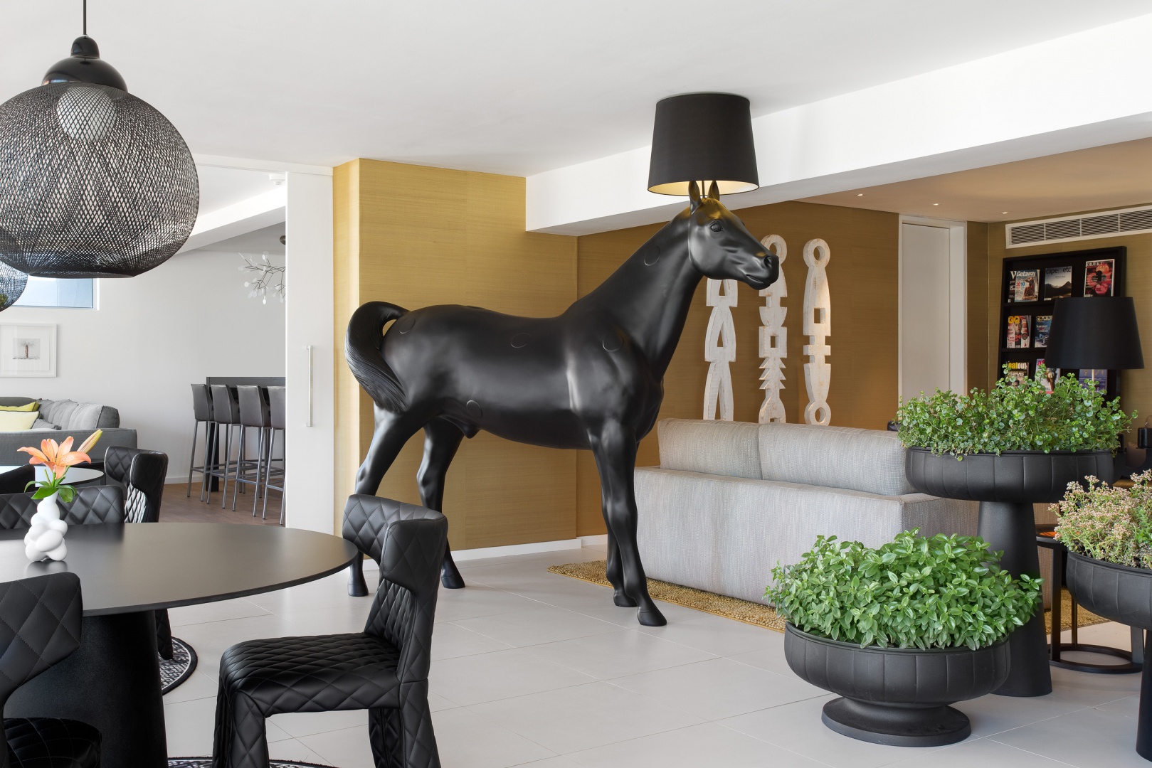 Lampa Horse, projekt Front. Fot. Moooi / Adam Letch