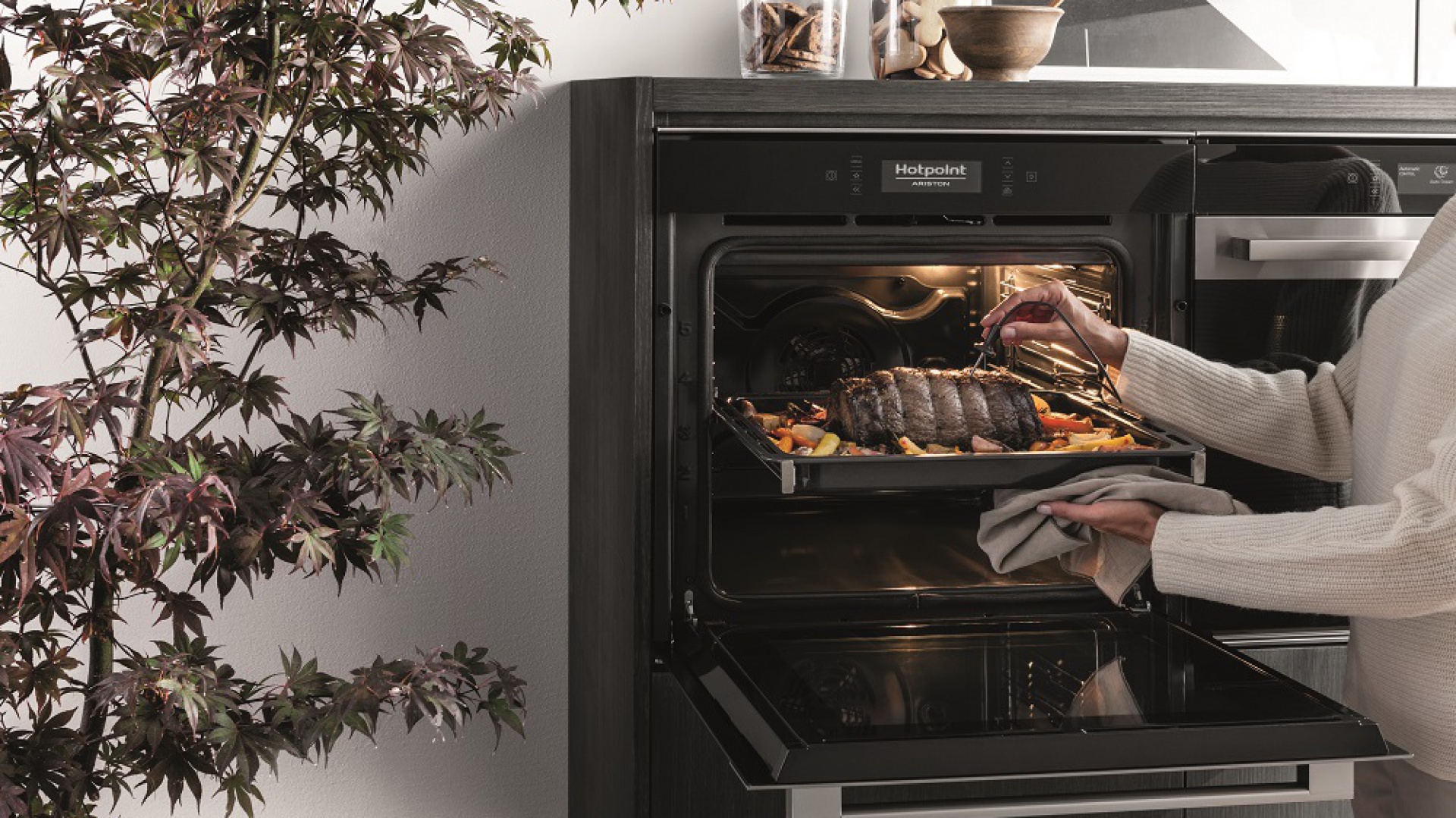 Piekarnik Hotpoint FI9 891 SCIX HA