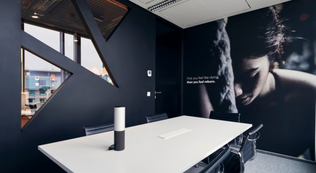 PerfectGym - nowoczesne biuro autorstwa Rave Architects