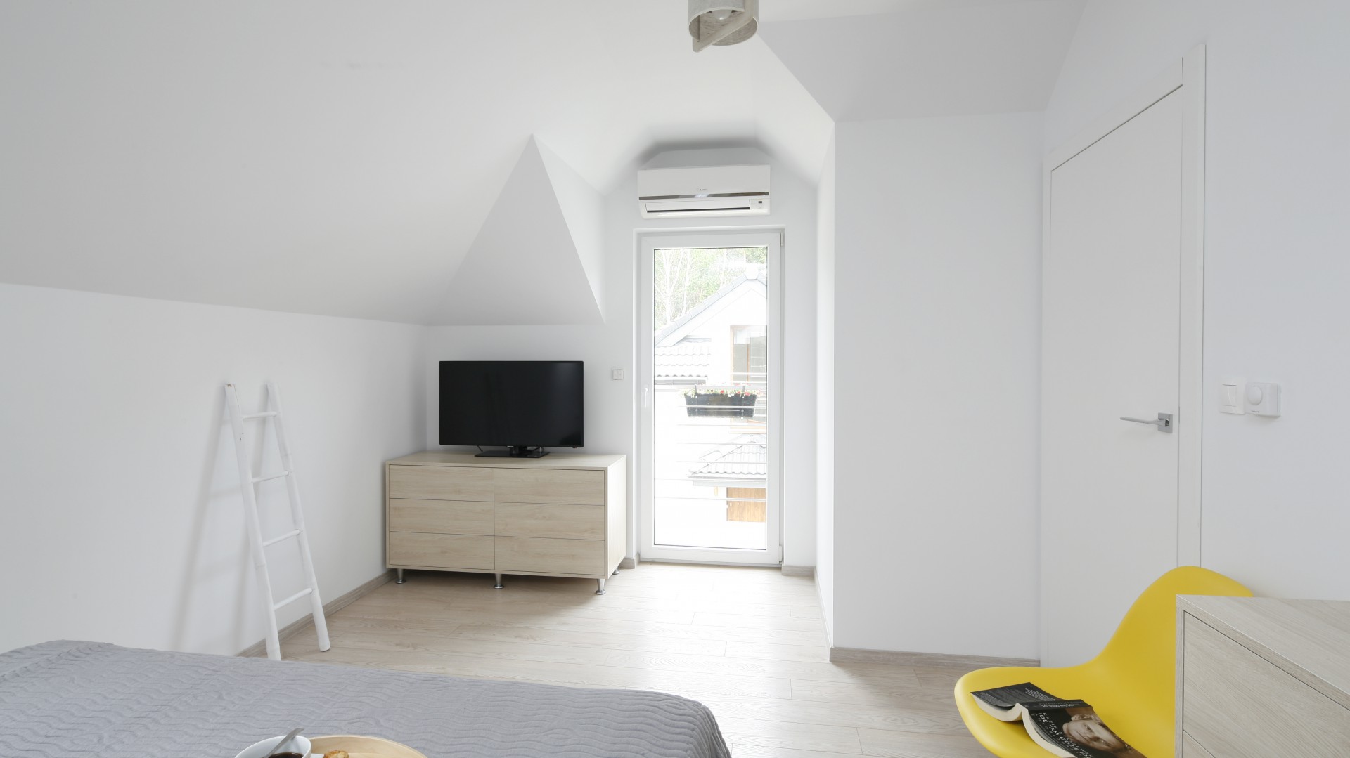 Wnętrze w stylu loft. Projekt: Katarzyna Uszok-Adamczyk. Fot. Bartosz Jarosz