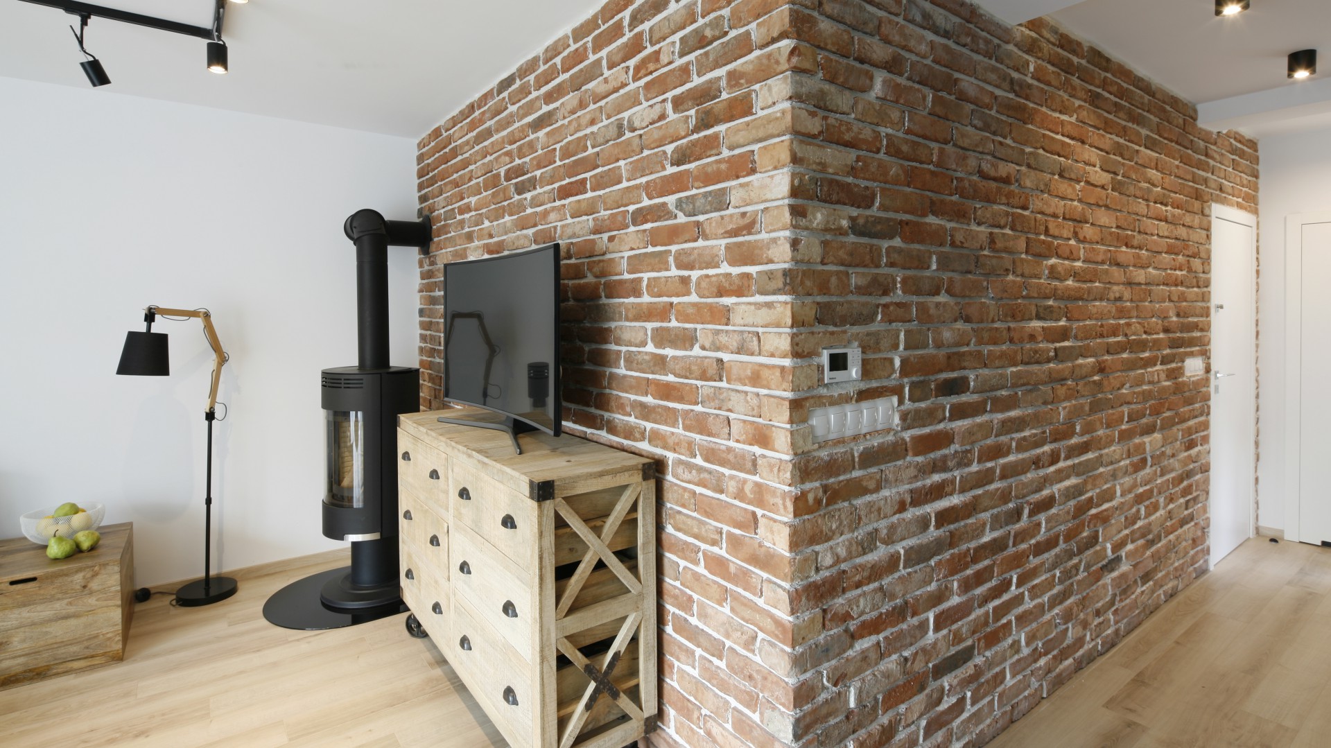 Wnętrze w stylu loft. Projekt: Katarzyna Uszok-Adamczyk. Fot. Bartosz Jarosz