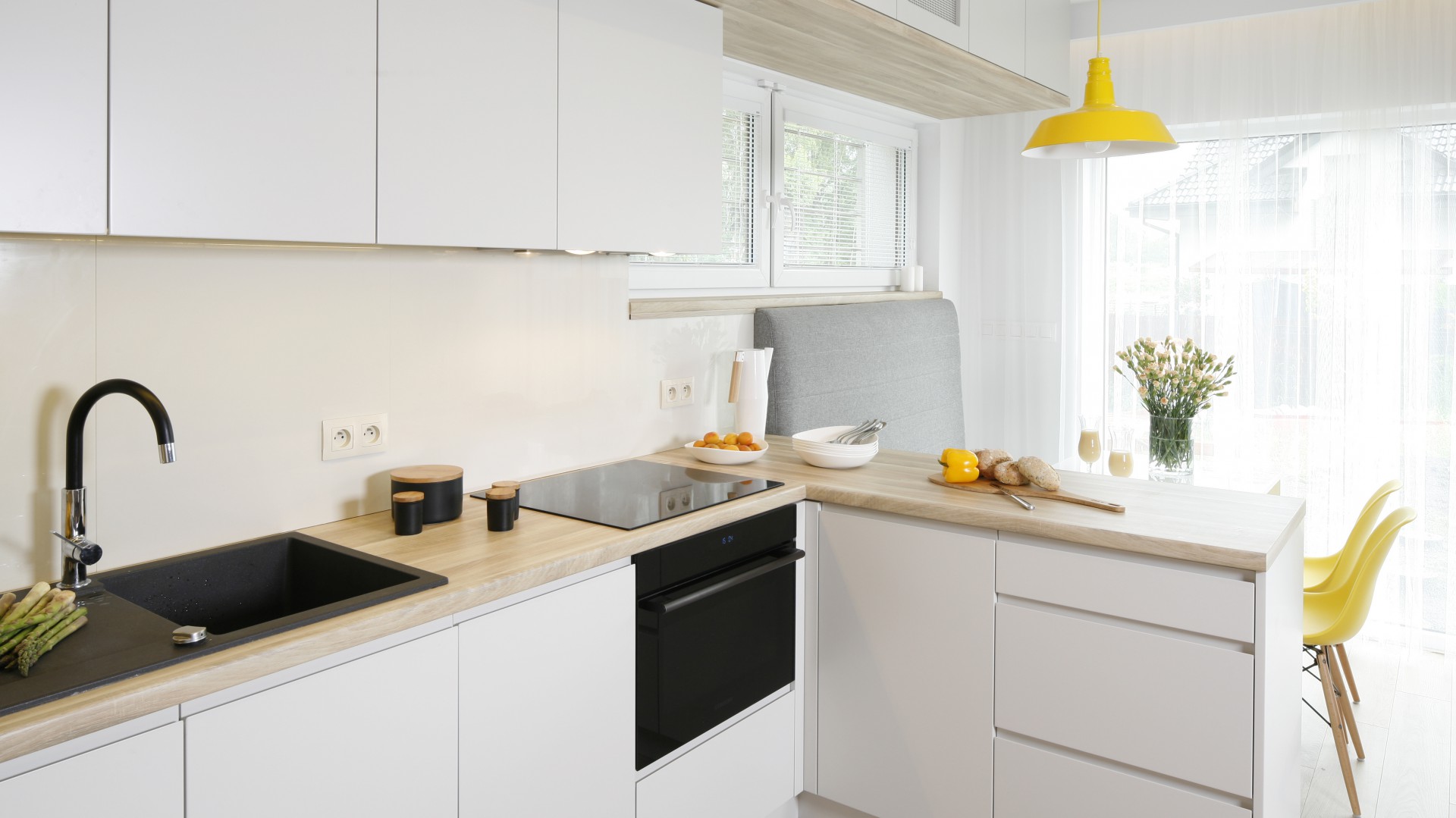 Wnętrze w stylu loft. Projekt: Katarzyna Uszok-Adamczyk. Fot. Bartosz Jarosz