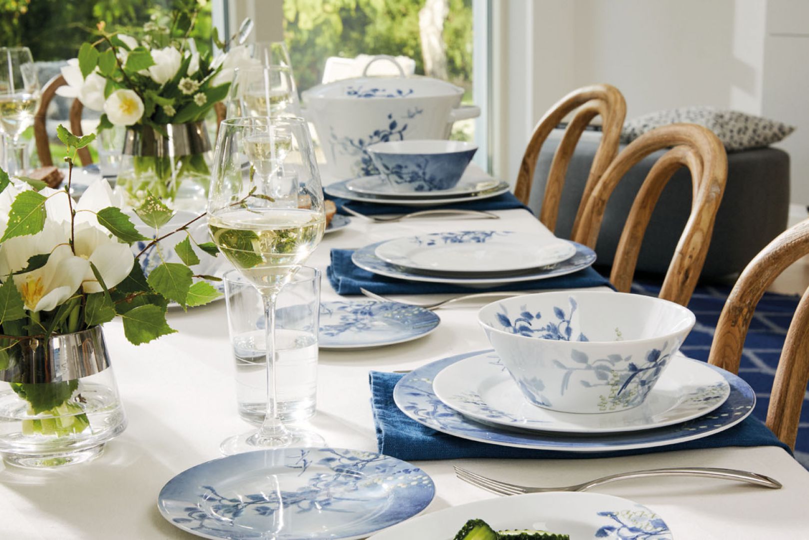 Piękna porcelana: serwis Nordic Blue. Fot. Fyrklovern
