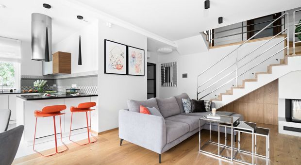 Piękny apartament: połączenie nowoczesności i sztuki
