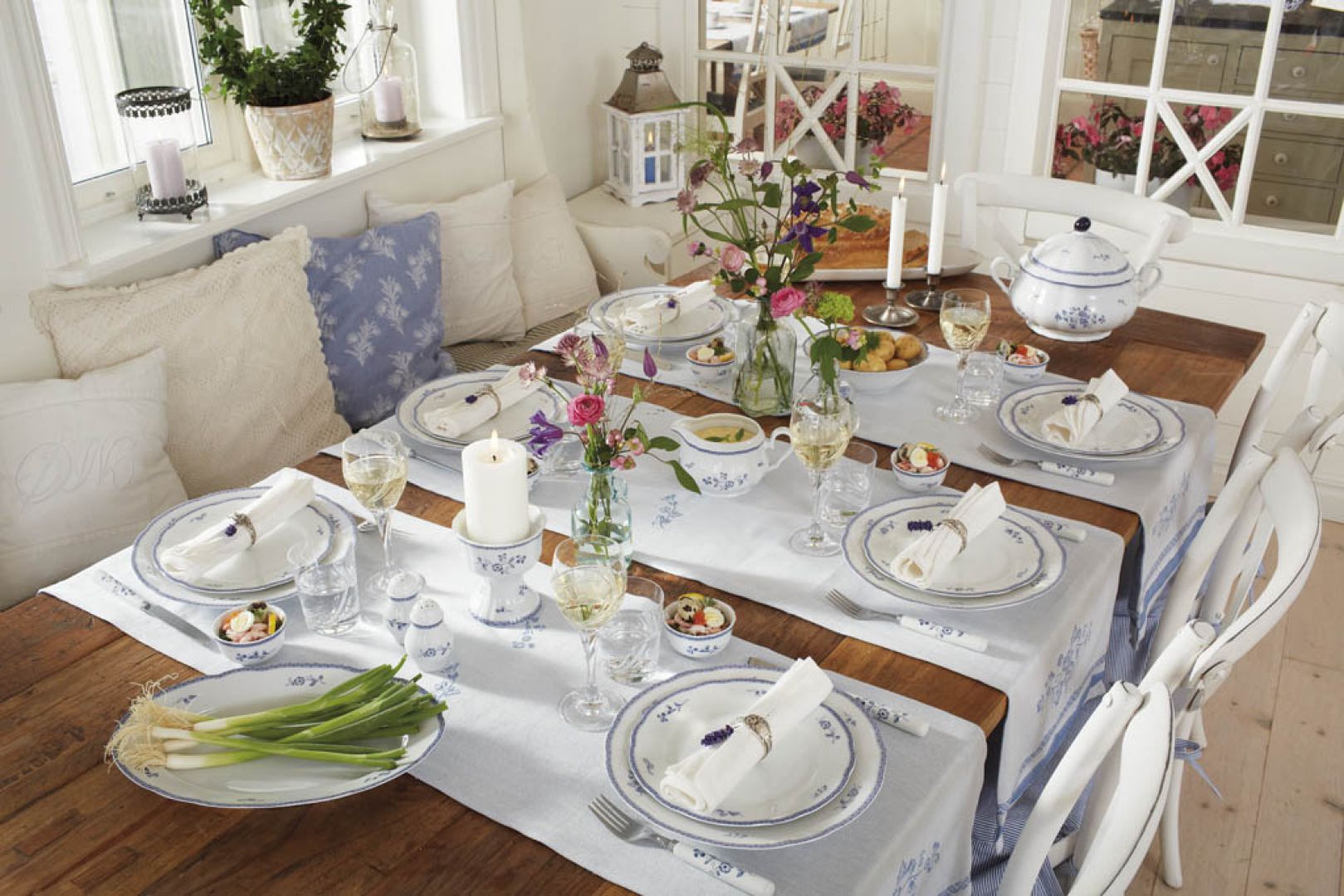 Serwis Blue Mansion. Fot. Fyrklӧvern