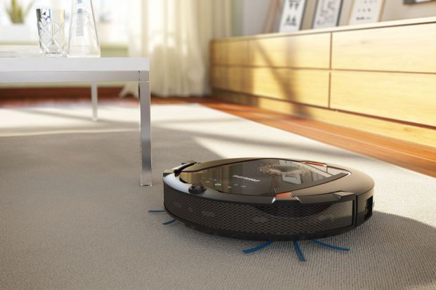 Odkurzacze automatyczne to inteligentne urządzenia, które wyczyszczą podłogi za Ciebie i mogą zrobić to równie dobrze. Sprawdź, co wziąć pod uwagę, wybierając robot sprzątający dla siebie.