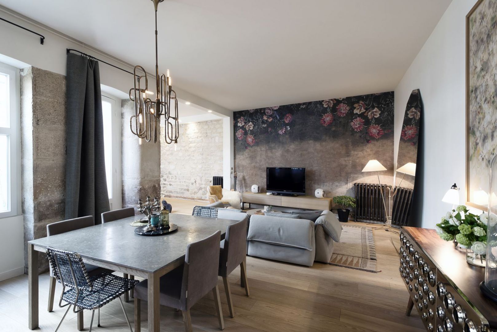Apartament w Paryżu. Fot. Essential Home