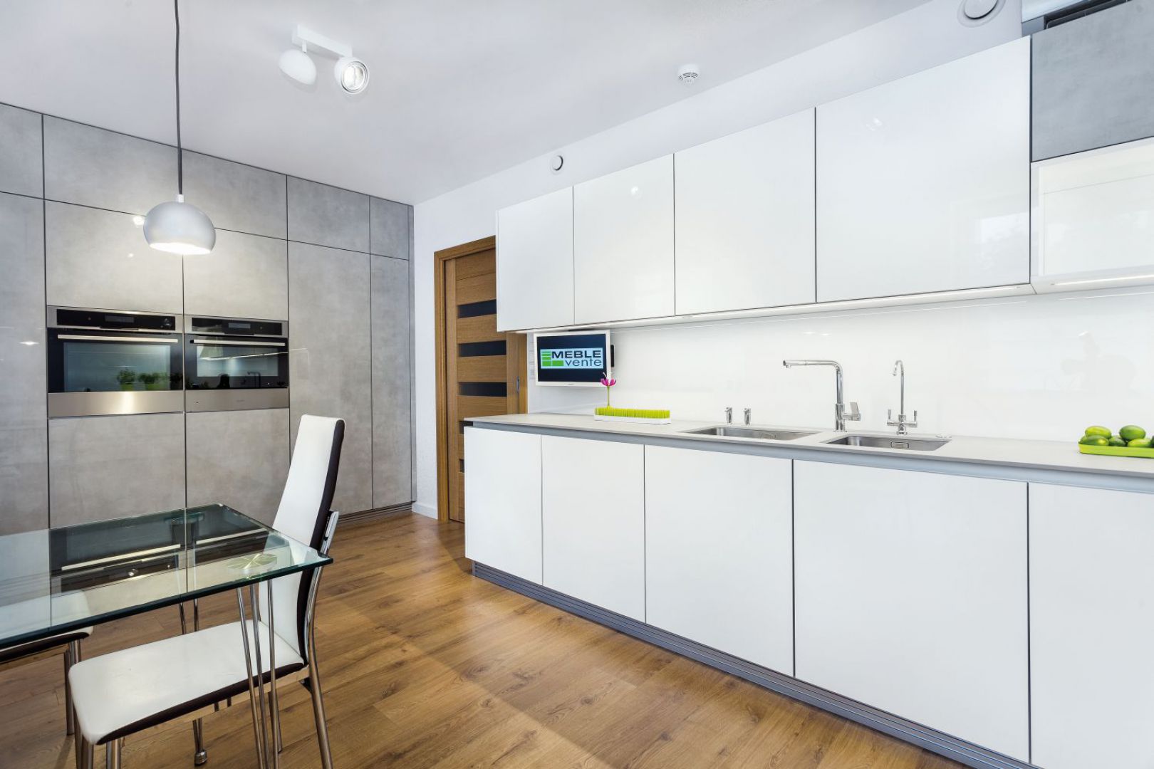 Fot. Studio Max Kuchnie MEBLE VENTE