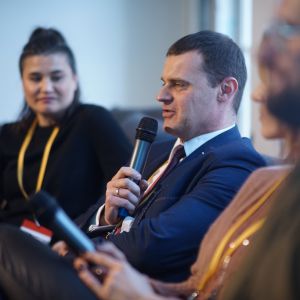 Marcelin Matusiak, GfK Polonia. V Forum Dobrego Designu: Barwny dom. Top kolory 2018 roku. Fot. Tomasz Wawer.