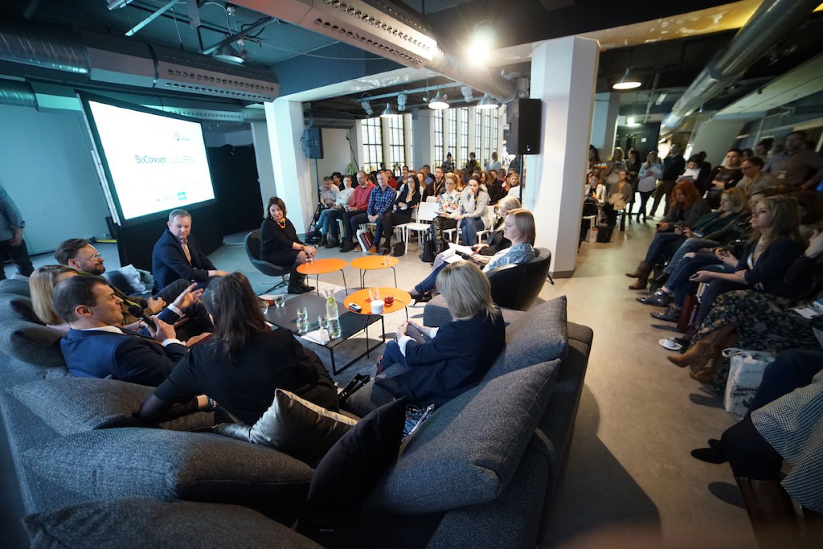 V Forum Dobrego Designu: Barwny dom. Top kolory 2018 roku. Fot. Tomasz Wawer.