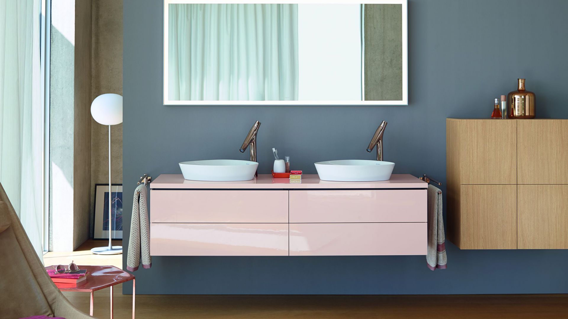 Wisząca szafka podumywalkowa z serii L-Cube. Fot. Duravit