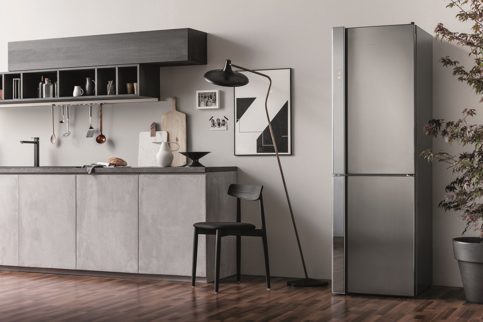 ADG do kuchni. Lodówka XH8 T4Z XOJZV . Fot. Hotpoint
