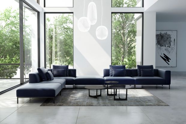 Gdyby próbować ubrać w słowa styl dominujący w kolekcjach Adriana Furniture, należałoby powiedzieć, że jest to funkcjonalny minimalizm. I mimo, że produkowane przez firmę meble są bardzo nowoczesne w formie, nadal czerpią z najlepszych meblar