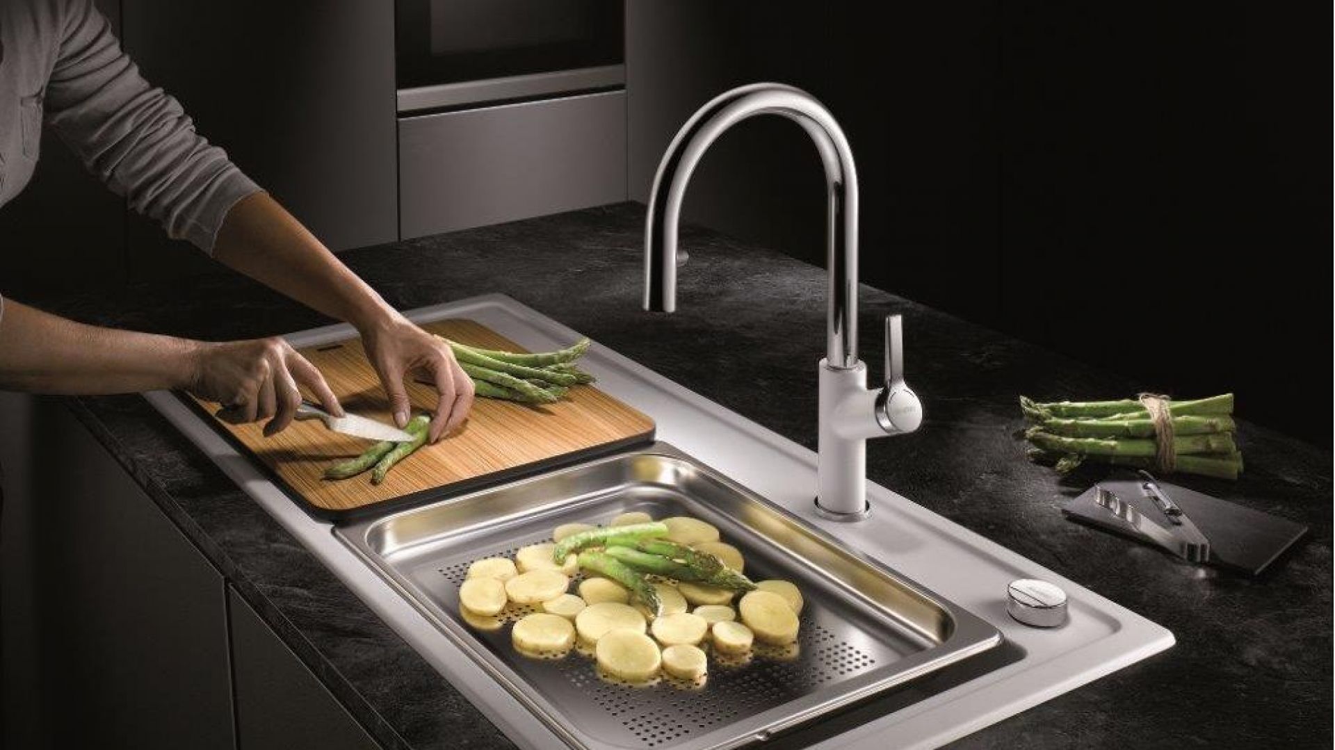 Kuchnia w stylu fit. Blanco Steamer System Plus. Fot. Blanco / Comitor