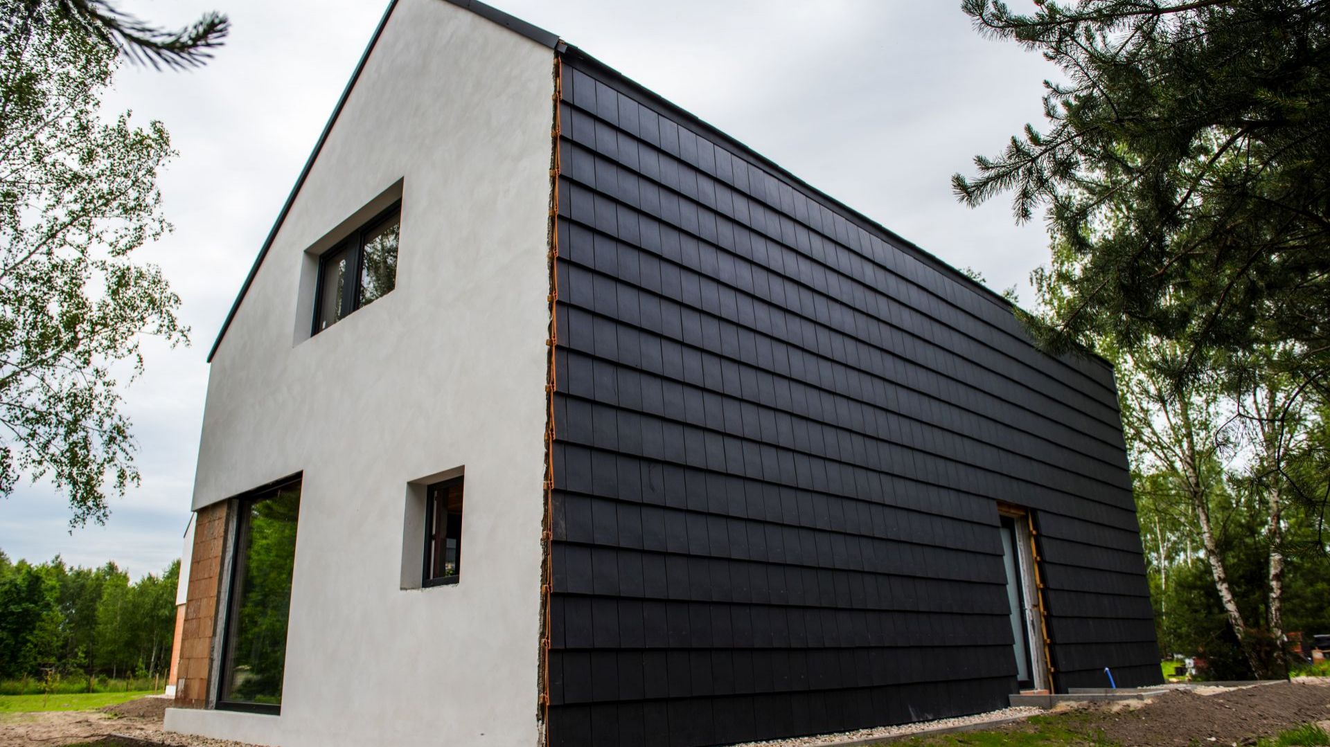 Dachówka Płaska Orea 9/Wienerberger. Produkt zgłoszony do konkursu Dobry Design 2019.