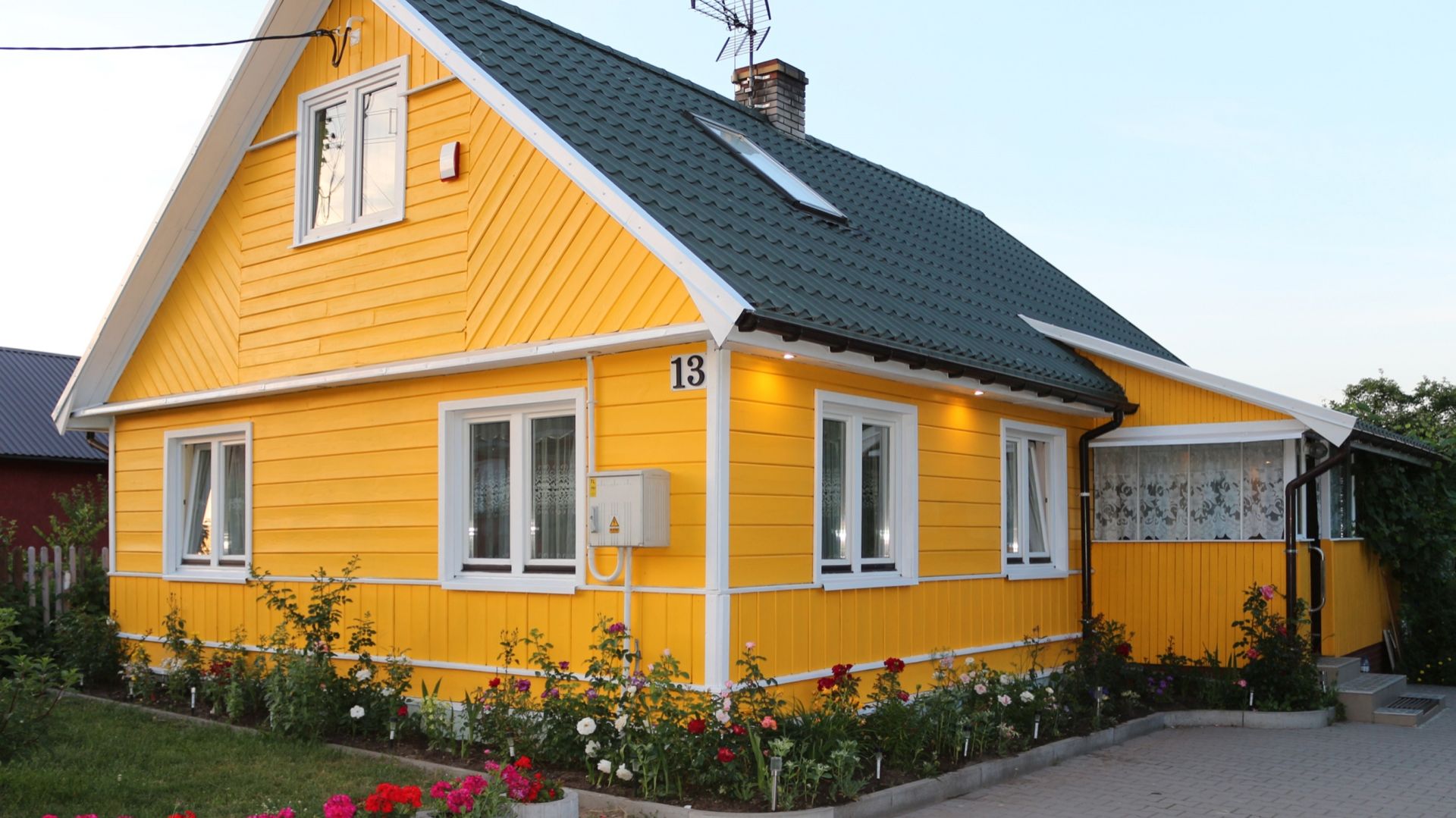 LuxDecor Njord Impregnat do elewacji drewnianych/Primacol. Produkt zgłoszony do konkursu Dobry Design 2019.