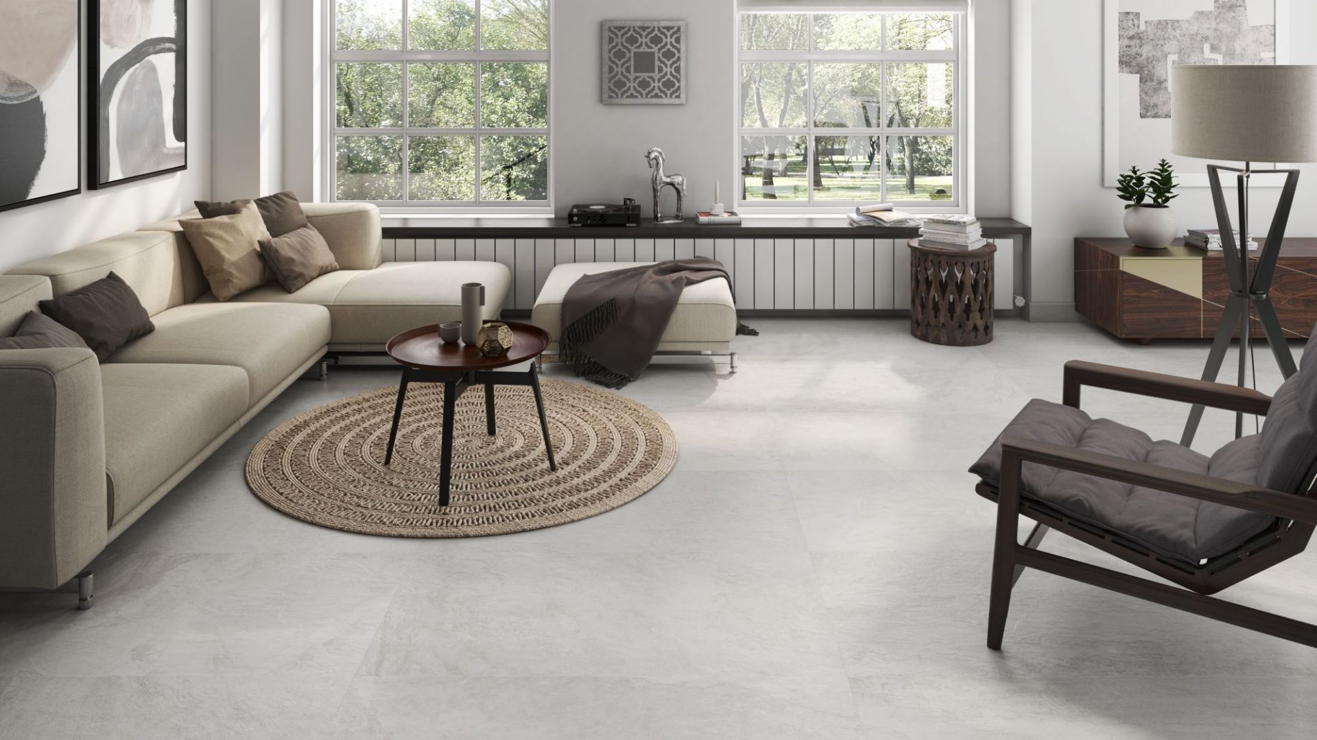 Nowoczesny salon - modne płytki ceramiczne. Kolekcja Cliff Blanco 60x120. Fot. Roca