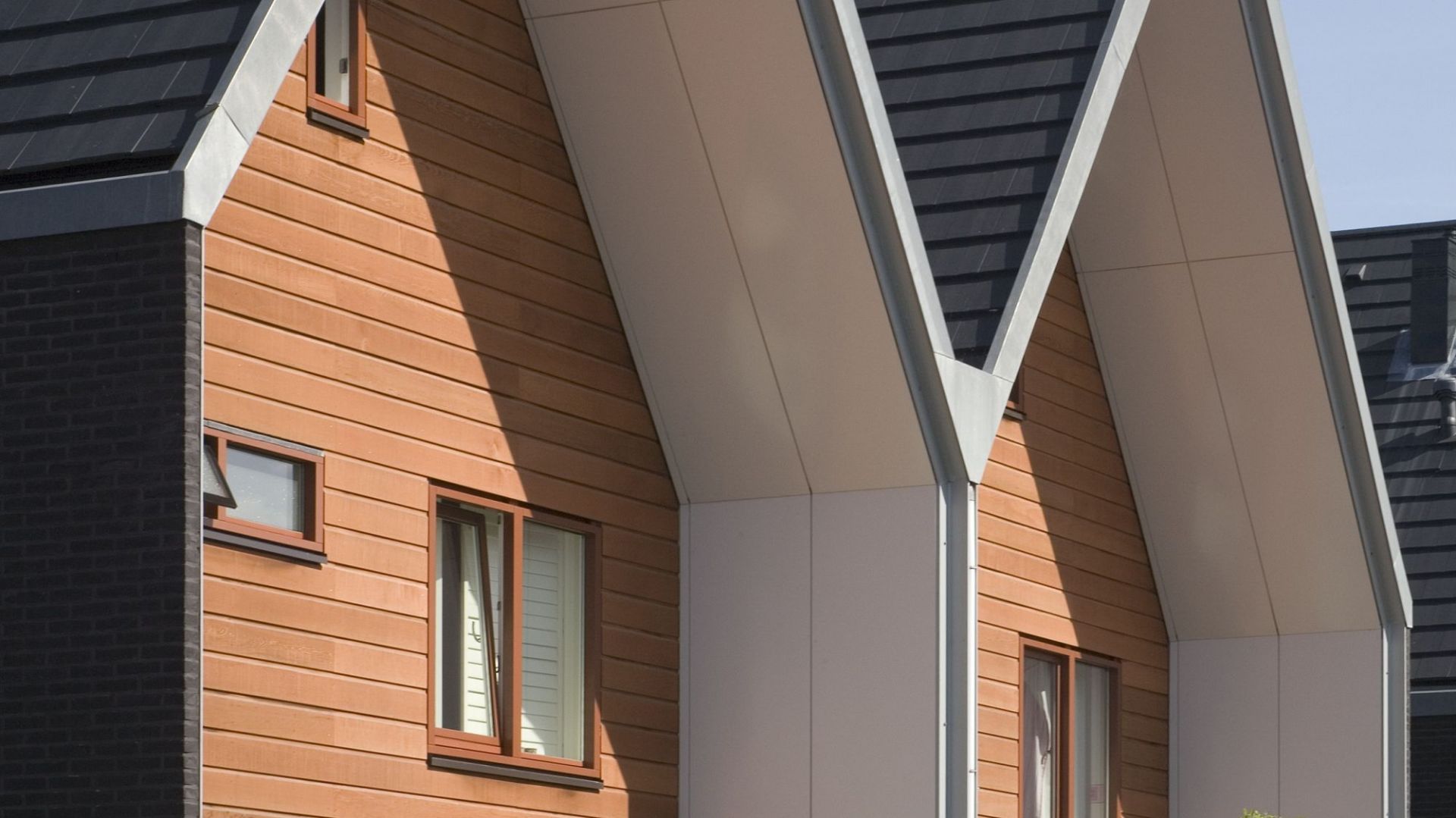 Impregnacja drewna przed zima. Fot. Sigma Coatings
