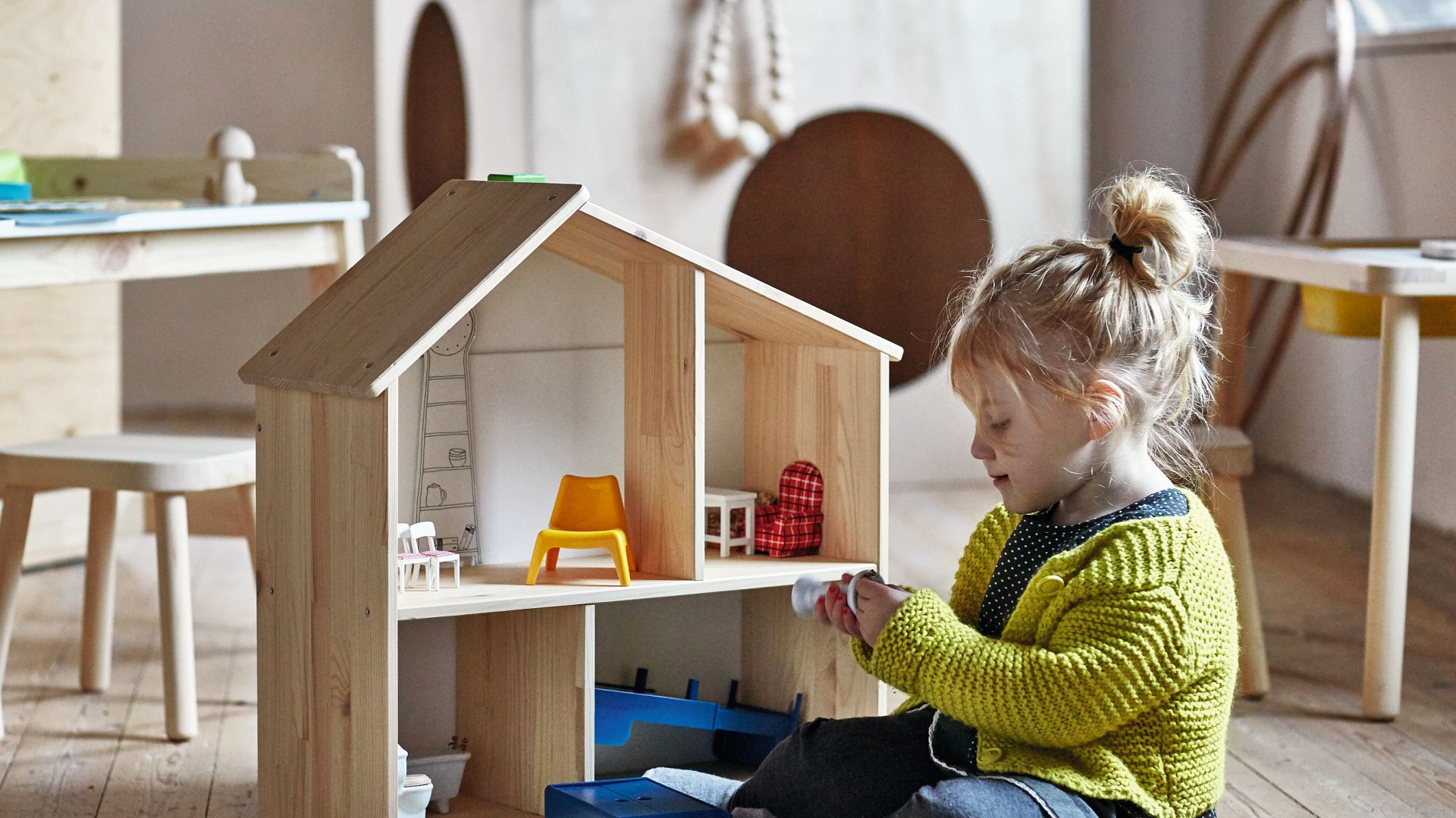 Meble z kolekcji Flisat” firmy IKEA. Fot. IKEA