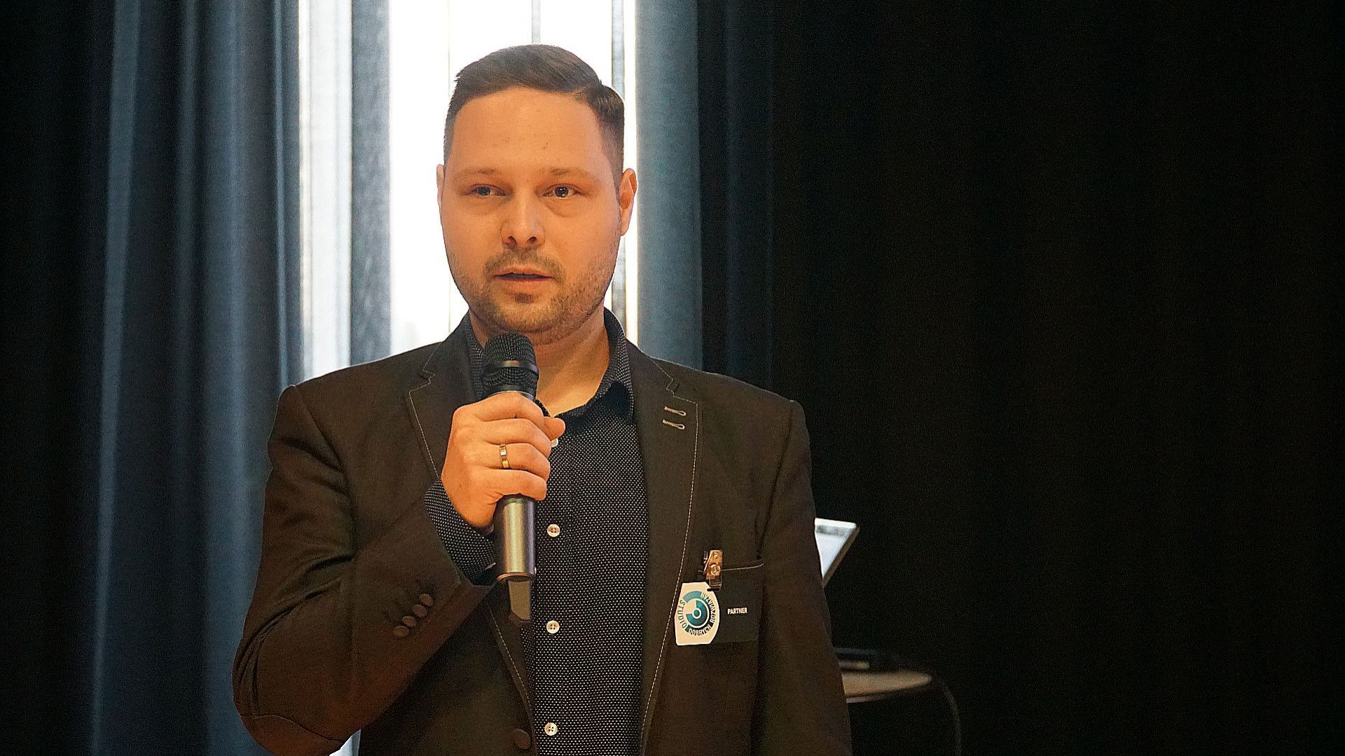 Piotr Wychowaniec, Cersanit