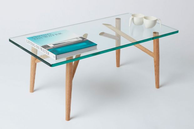 Użyteczny stół - zobacz projekty studentów stolarstwa 