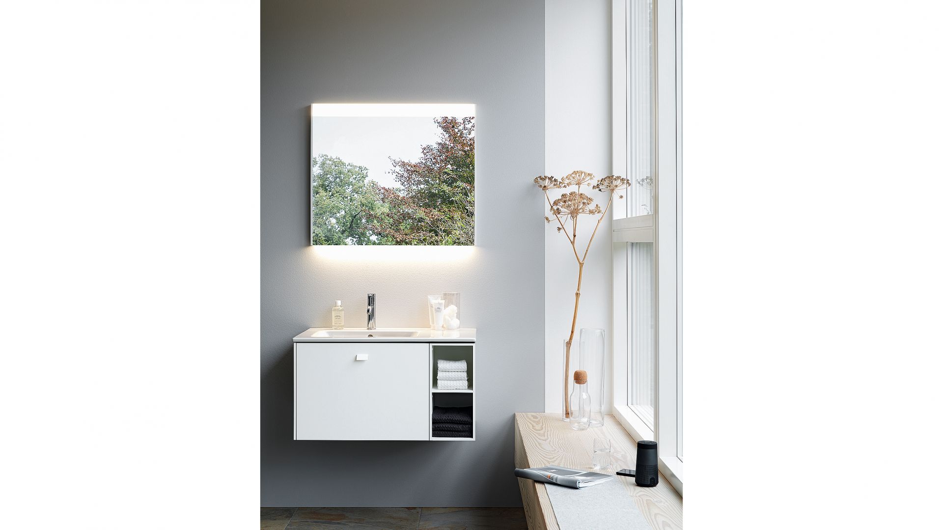 Meble do łazienki z kolekcji Brioso dostępne w ofercie firmy Duravit. Fot. Duravit