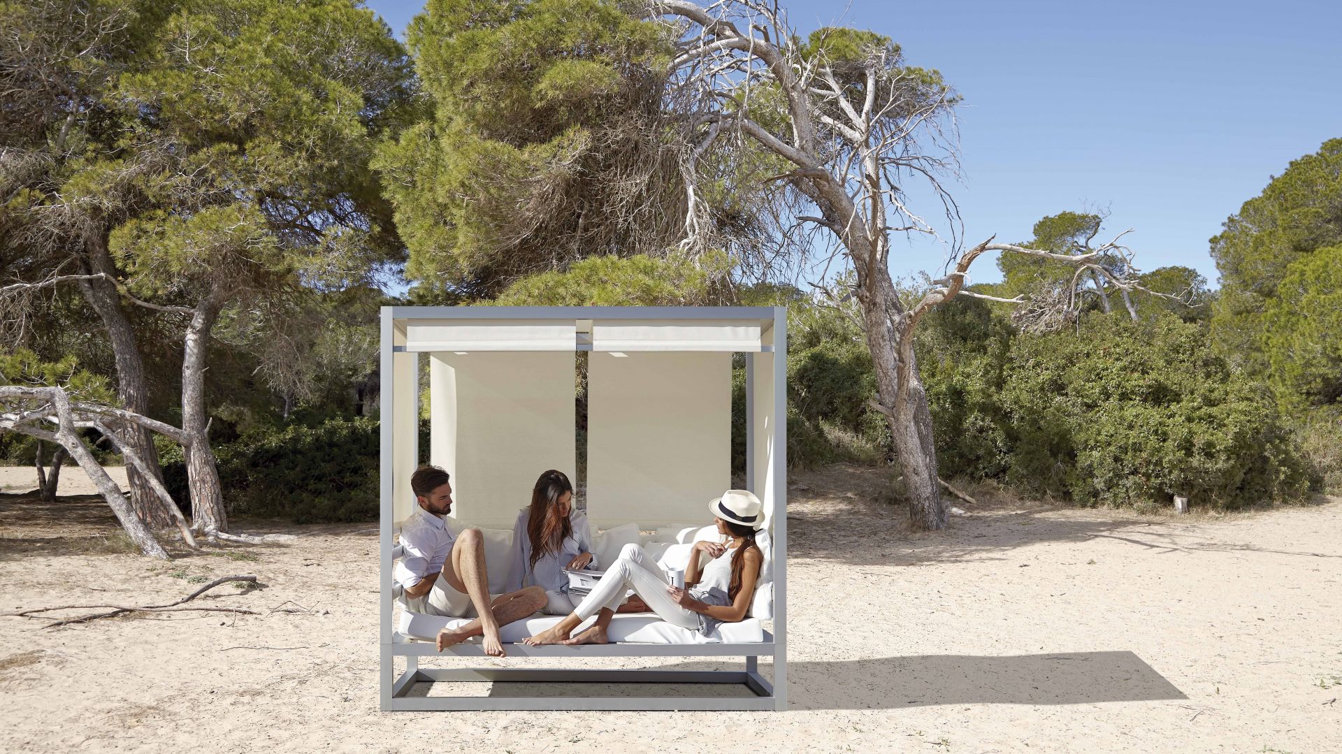Sofa Tres Al Fresco, Gandia Blasco. Fot. Mood-Design