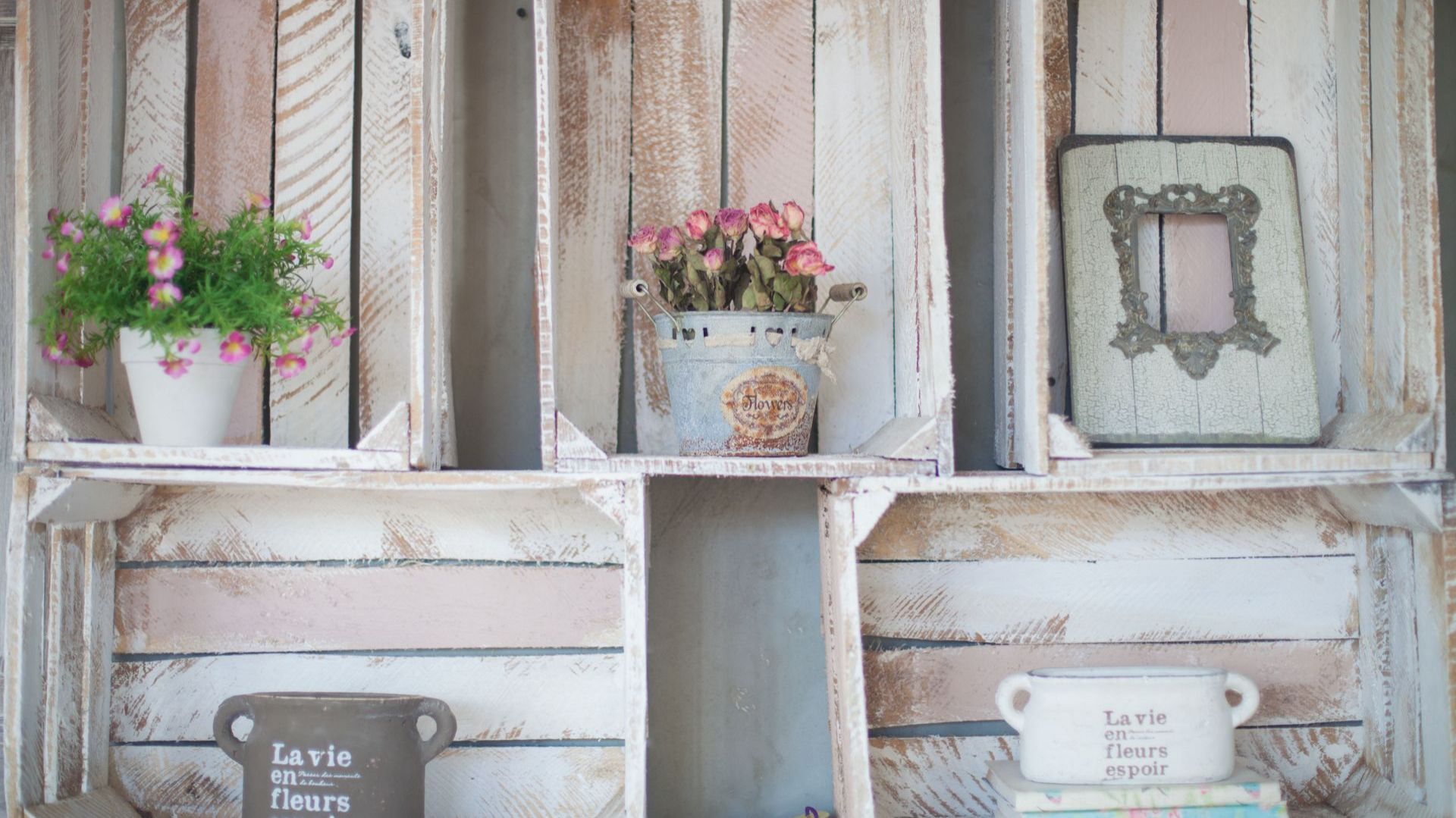 Aranżacja w stylu shabby chic. Fot. Liberon