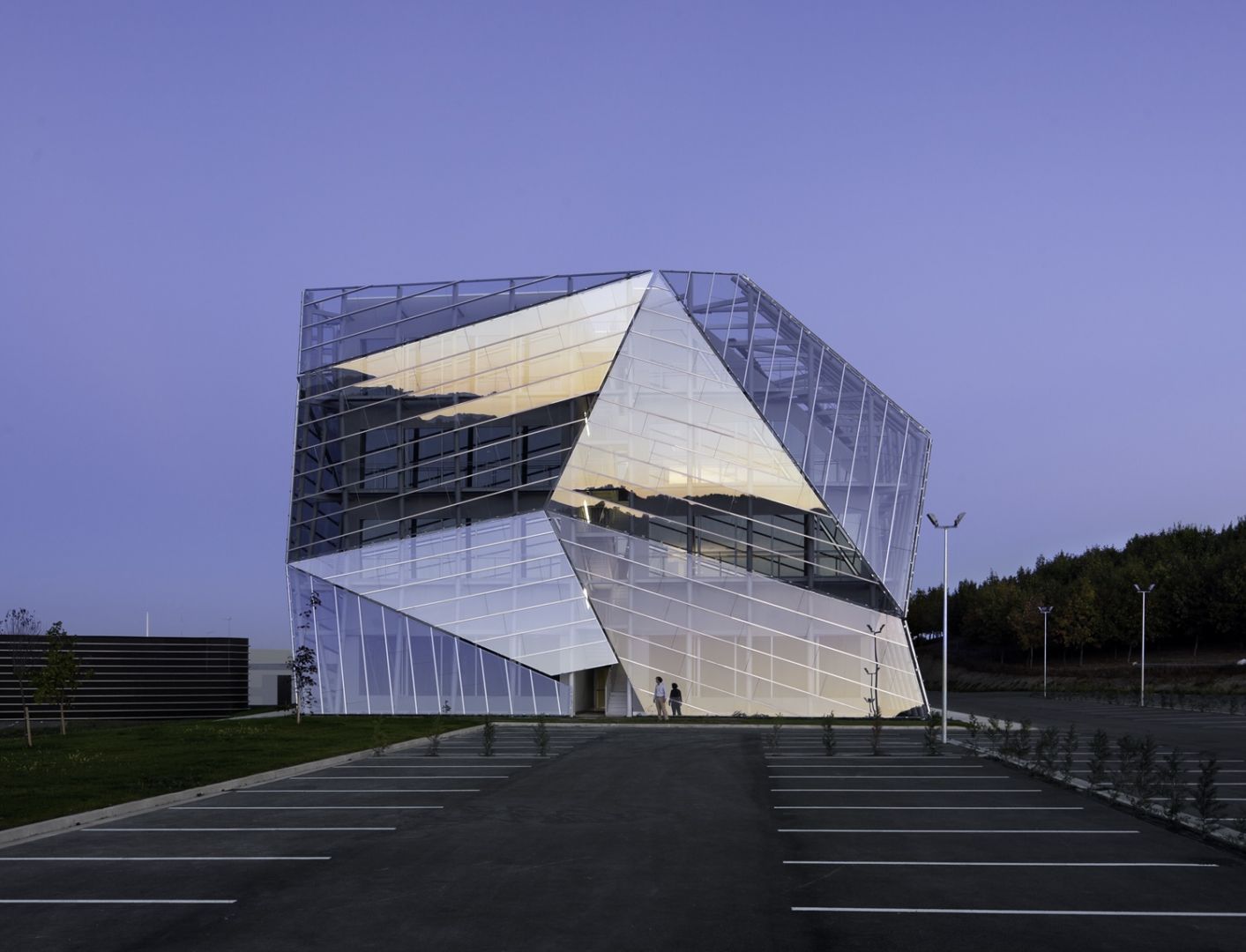 Szkło na elewacji. Fot Guardian Glass