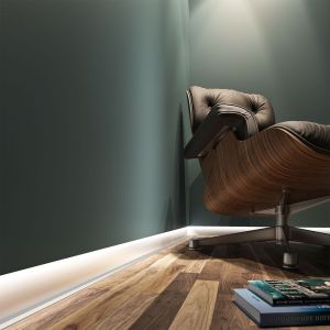 Listwa cokołowa z oświetleniem LED/Leon Witas. Produkt zgłoszony do konkursu Dobry Design 2020.