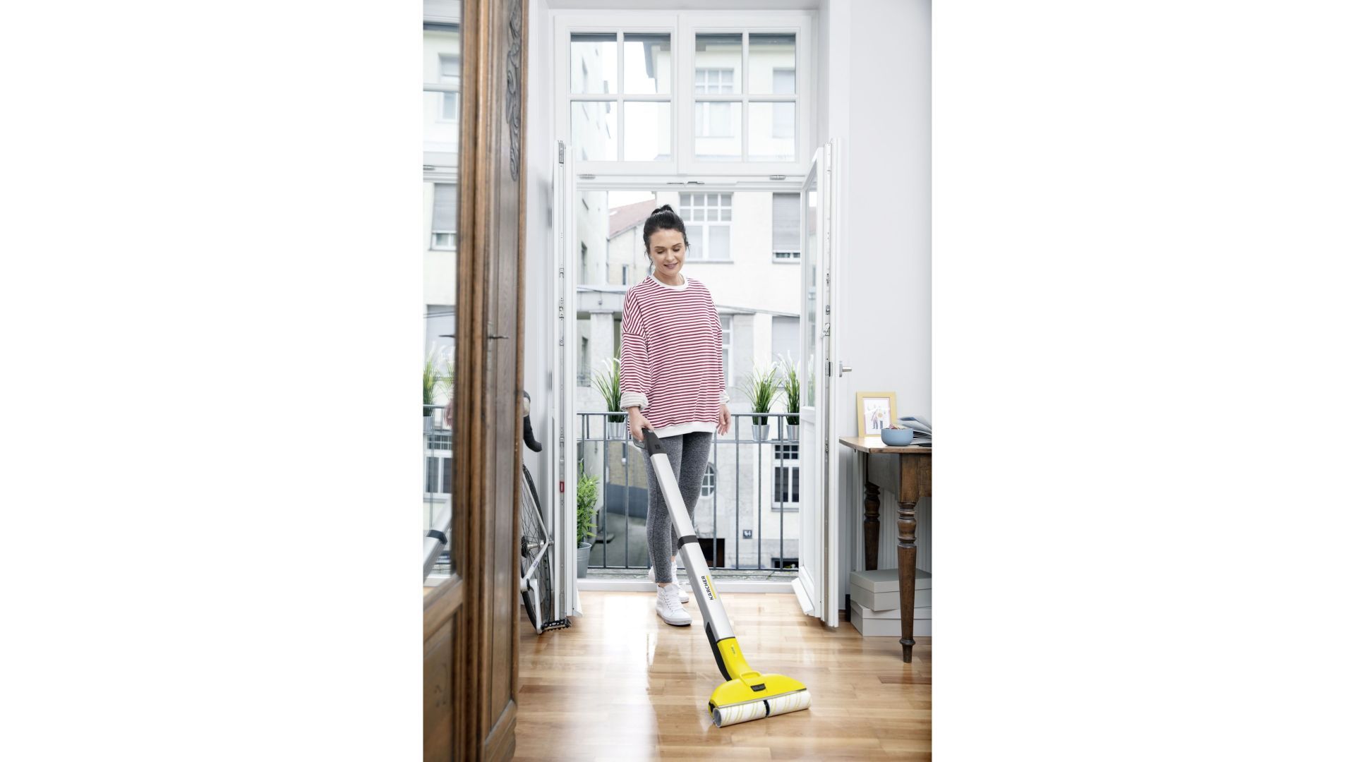 Mop elektryczny FC 3 bezprzewodowy/Kärcher. Produkt zgłoszony do konkursu Dobry Design 2020.