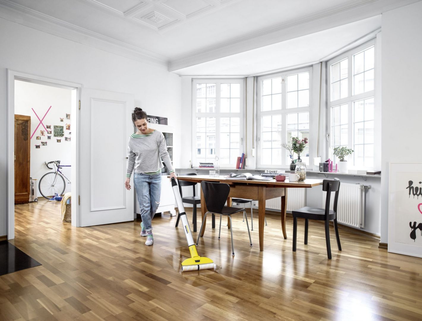 Mop elektryczny FC 3 bezprzewodowy/Kärcher. Produkt zgłoszony do konkursu Dobry Design 2020.