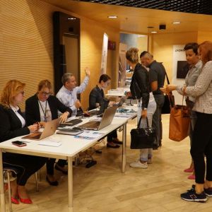 Rejestracja pierwszych gości Studio Dobrych Rozwiązań, które odbyło się 3 września br. w Katowicach. Fot. SDR Katowice