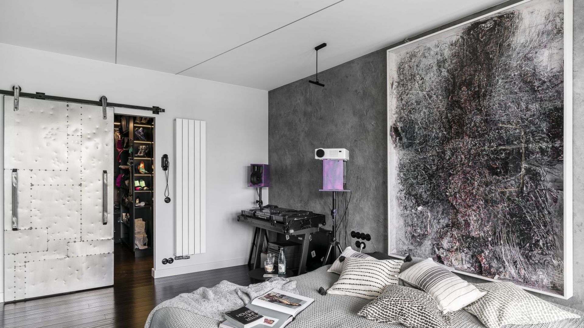 Apartament w Gdyni: piękne, artystyczne wnętrze. Projekt: Pracownia Magma. Fot. FotoMohito