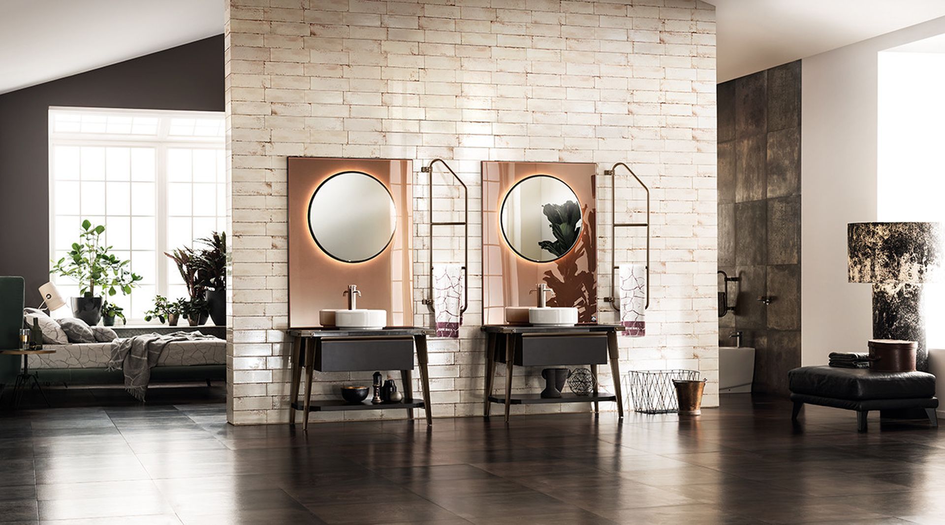 Meble i lustra łazienkowe stworzone dla Diesel Open Workshop od Scavolini. Fot. Scavolini