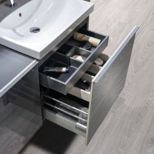 Seria ceramiki i mebli łazienkowych Acanto/Geberit. Produkt zgłoszony do konkursu Dobry Design 2020.