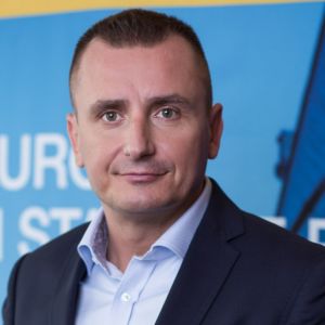Juliusz Pakuński, kierownik rozwoju biznesu Dachser DIY-Logistics
