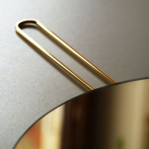 Kolekcja Hoko – minimalistyczne lustra z mosiężnym uchwytem/GieraDesign. Produkt zgłoszony do konkursu Dobry Design 2020.