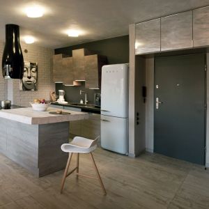 Wnętrze w stylu loft. Projekt: Ewelina Mikulska-Ignaczak. Fot. Jakub Ignaczak