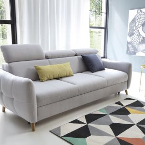 Szara sofa do salonu z kolekcji Hugo dostępna w ofercie firmy Etap Sofa. Fot. Etap Sofa

