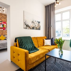 Mieszkanie pełne kontrastów na katowickiej Koszutce/Wellcome Home. Produkt zgłoszony do konkursu Dobry Design 2020.