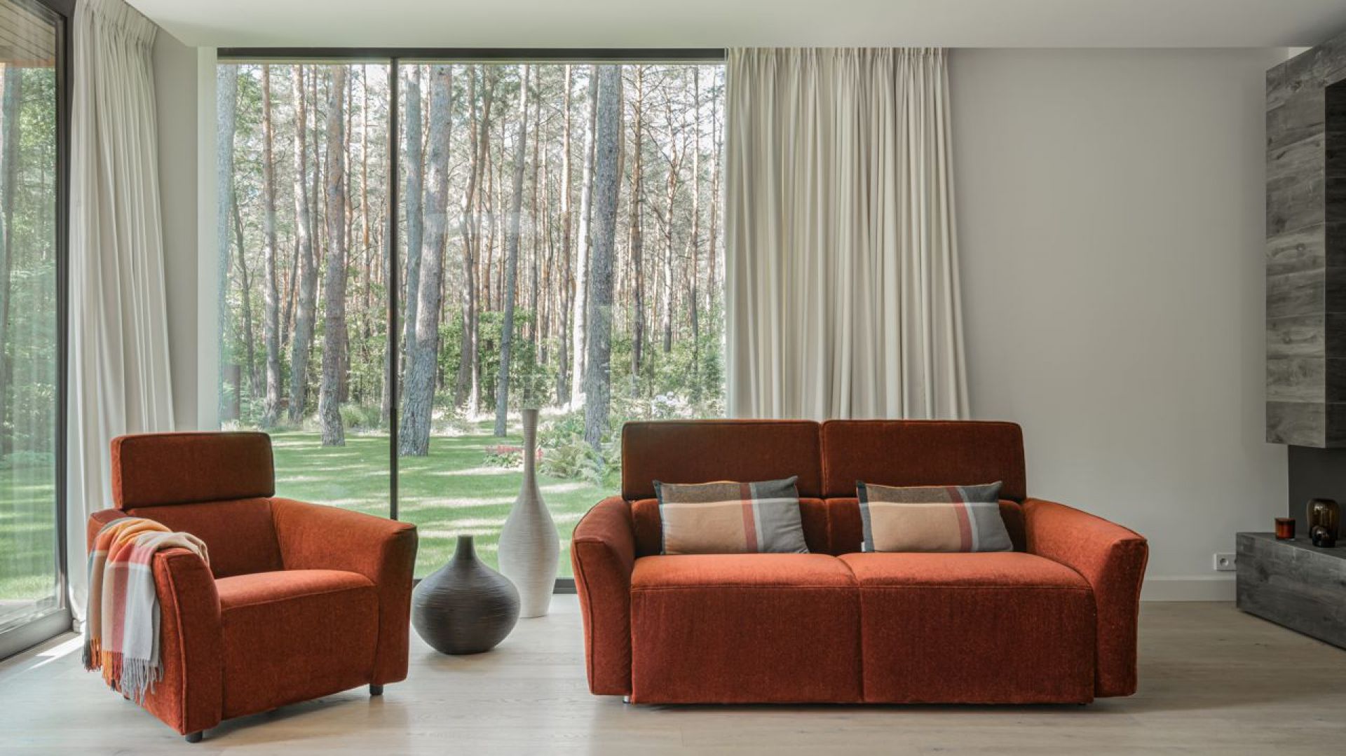 Sofa i fotel z kolekcji Nova. Fot. Gala Collezione