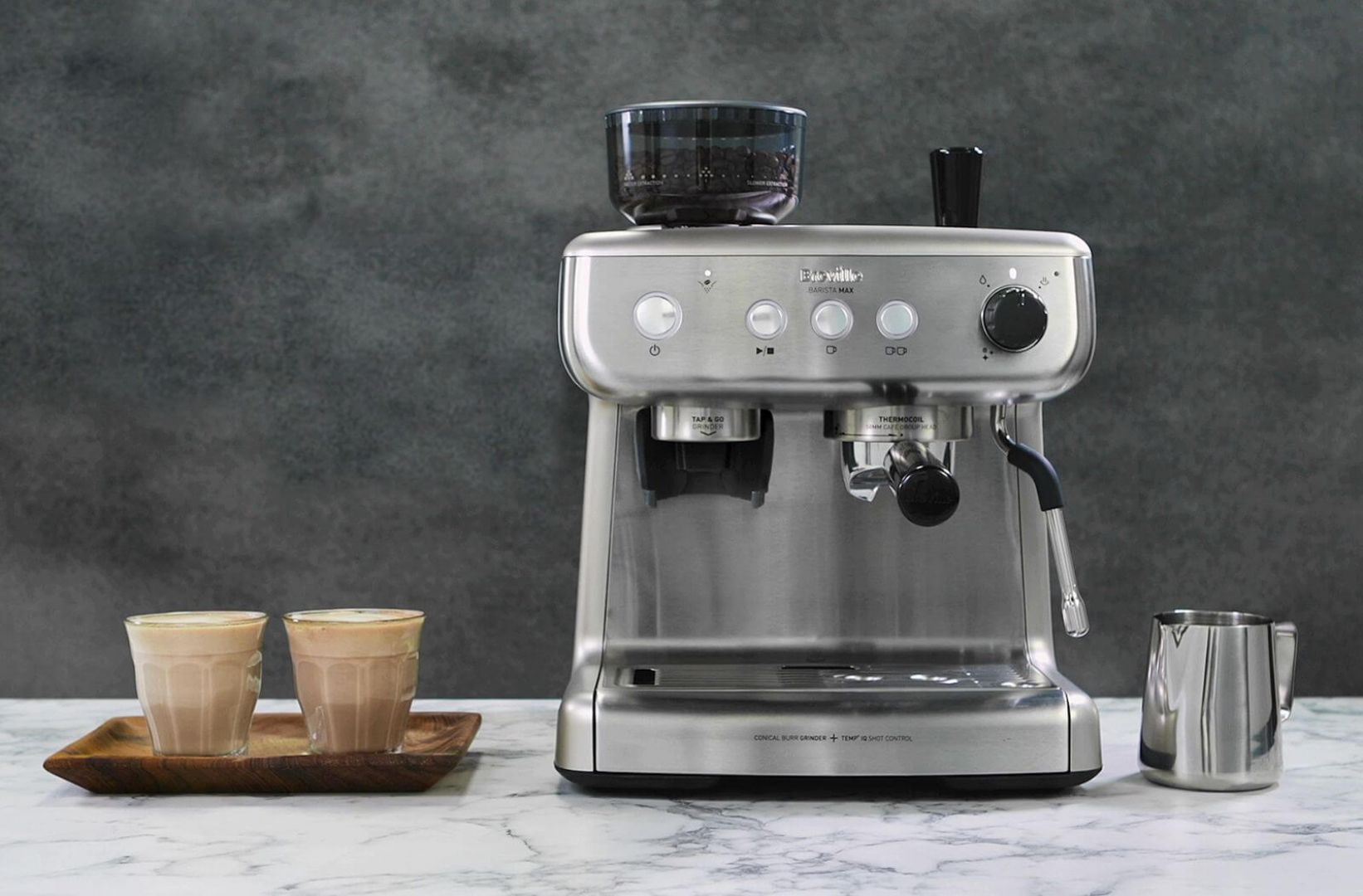 Ekspres do kawy Breville Barista VCF126X life. Fot. Breville